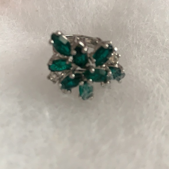 Beautiful statement ring - Picture 6 of 9